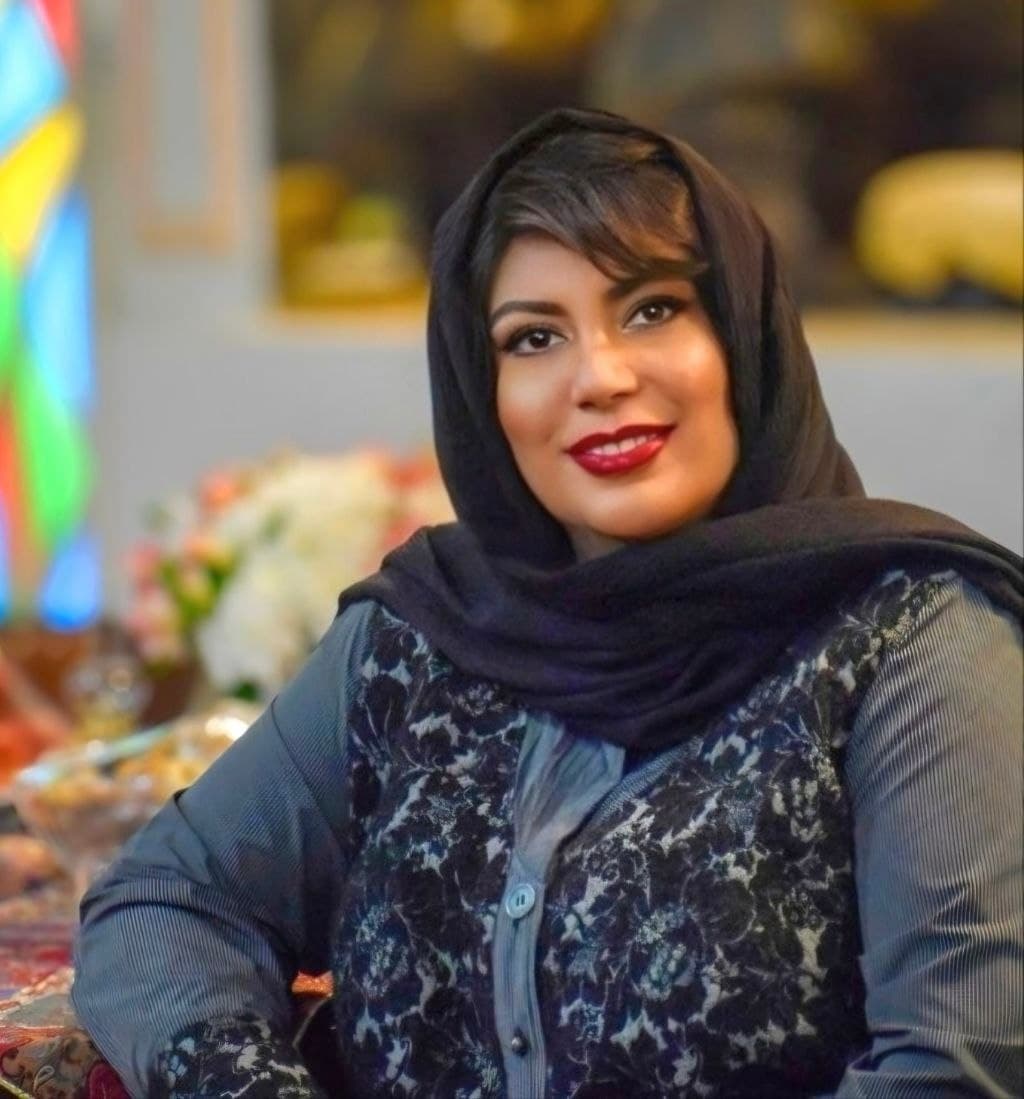 نیلوفر فروتنی 